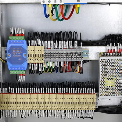 PDU 220V 380V del Governo di distribuzione di energia di alta precisione