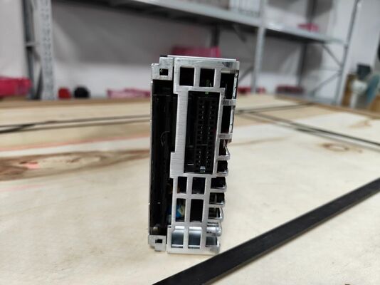 Eltek 48V 230V/1500VA Inverter Rettificatore ad Alta Efficienza Flatpack2 Modulo