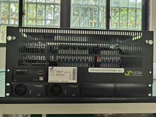 Sistema di alimentazione Eltek 48Vdc 12kW con distribuzione completa del carico e della batteria